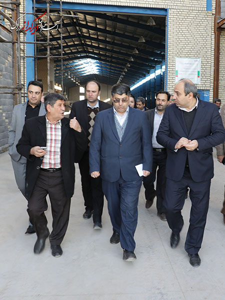 بازدید مسئولان استان از اجرای طرح توسعه کارخانه دیرگداز اراک بازدید مسئولان استان از اجرای طرح توسعه کارخانه دیرگداز اراک